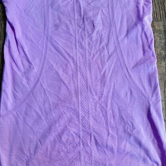 LULULEMON SHORT SLEEVE TOP SHIRT PINK - Picture 7 of 7